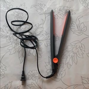 Remington 1” Straightener